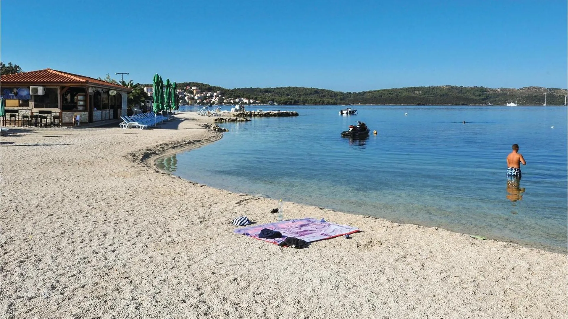 Gorgeous Apartment In Okrug Gornji With Wi-Fi Trogir